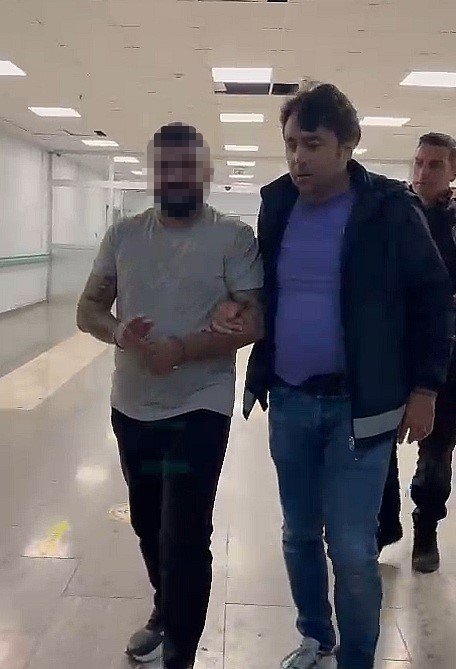 Polise mukavemette bulunan 3 kişi tutuklandı