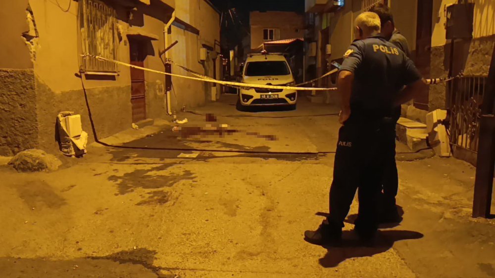 Bıçakçı kavga; 1 ağır yaralı