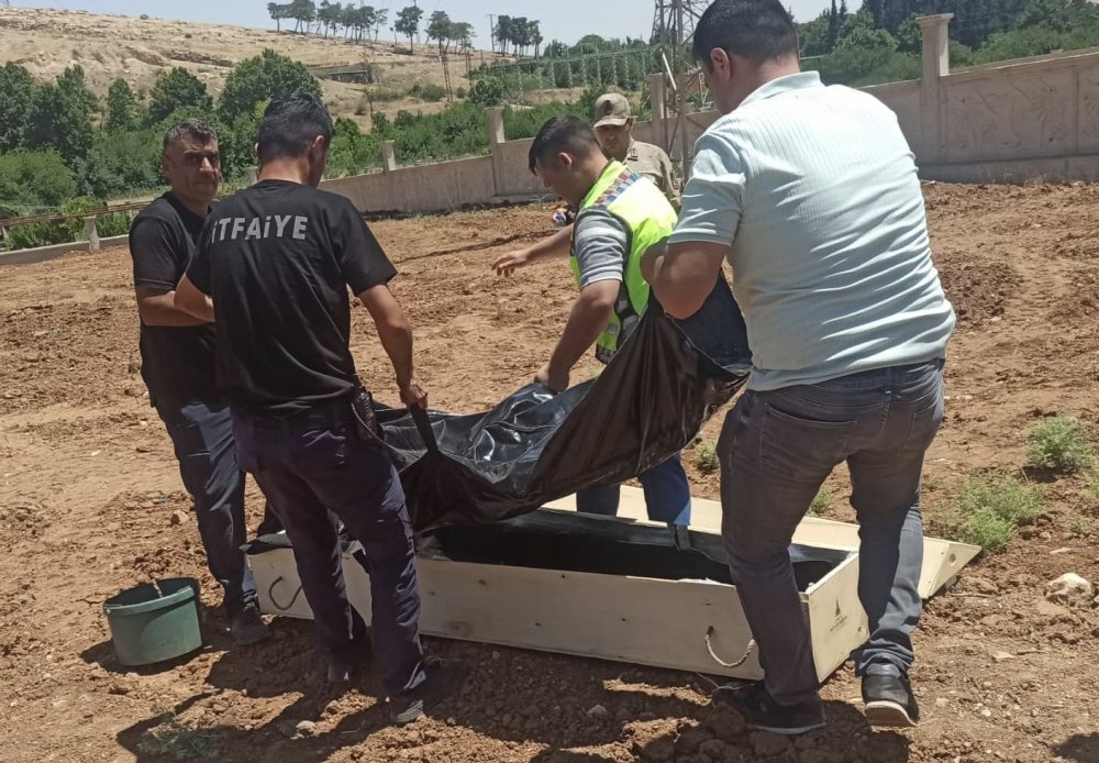 Otomobilden fırladı: 1 ölü, 1 ağır yaralı