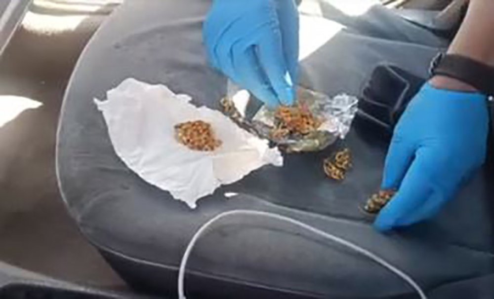 Kuyumcuya sahte altın satan 3 şüpheli yakalandı