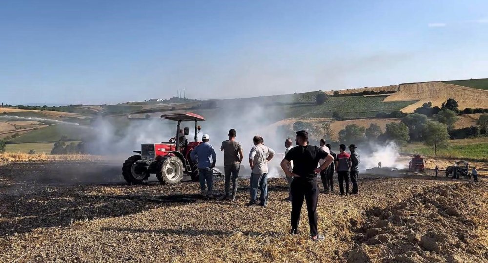 Sakarya'daki yangına çiftçiler traktörleriyle set oluşturdu