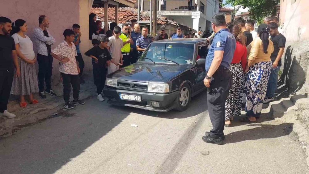 "Dur" ihtarına uymayıp 4 araca çarpan sürücüye 78 bin lira ceza kesildi