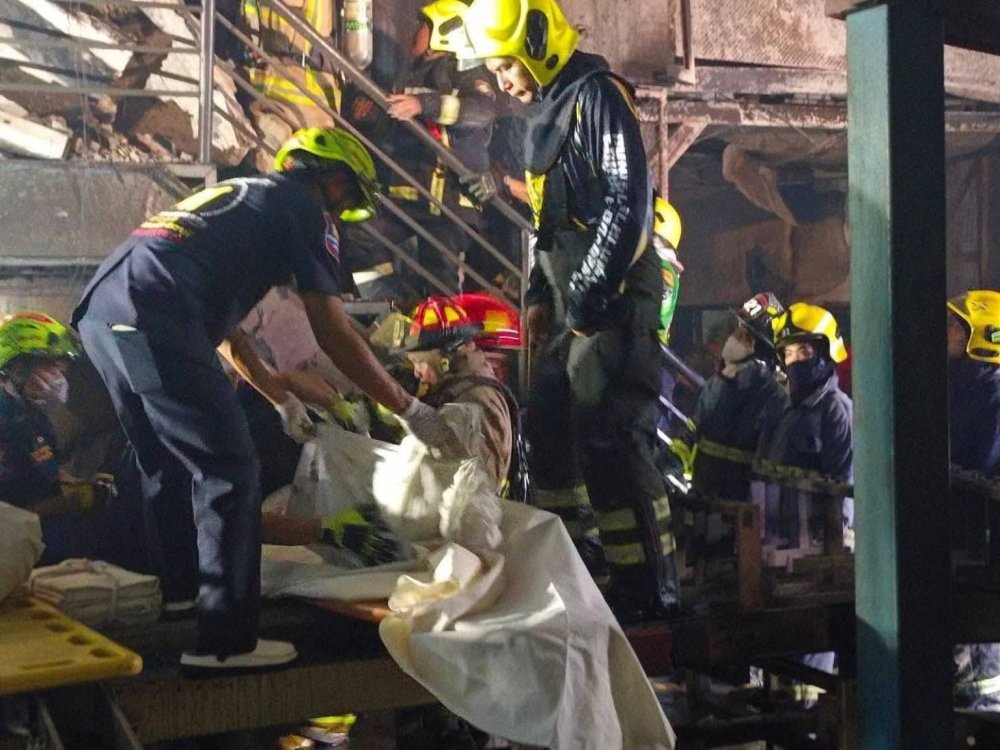 Kağıt fabrikasında yangın: 8 ölü, 26 yaralı