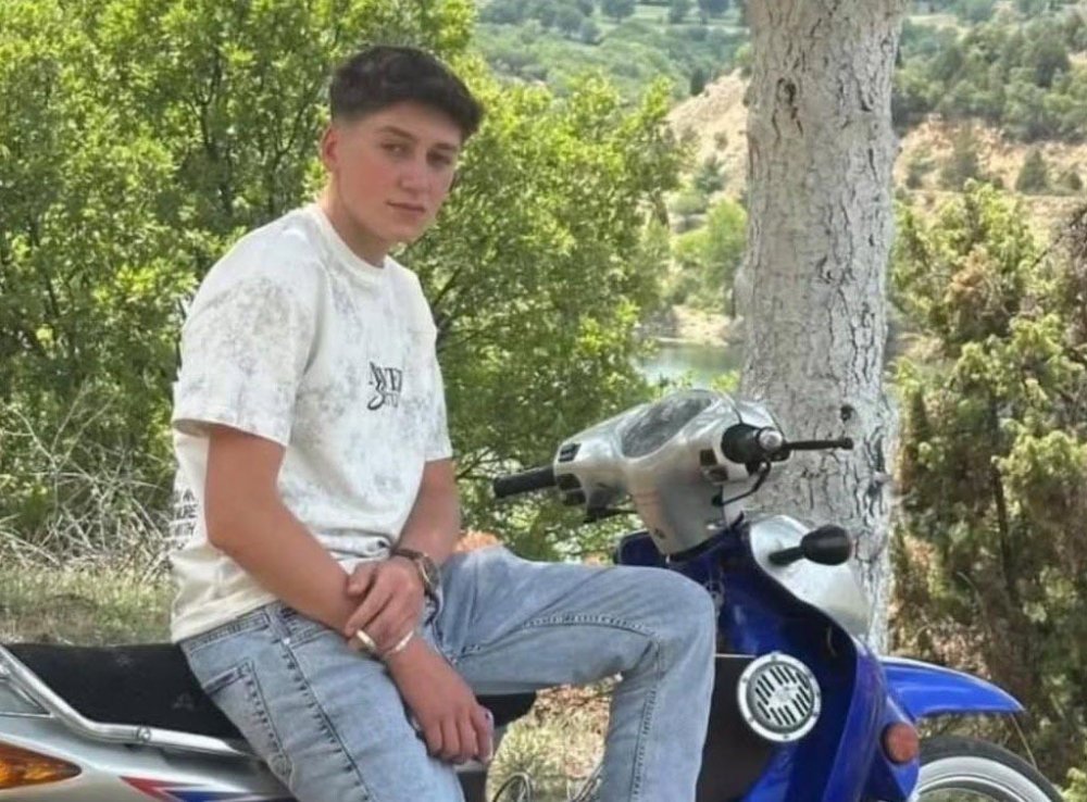 İnşattan düşen stajyer öğrenci 15 gün süren yaşam mücadelesini kaybetti