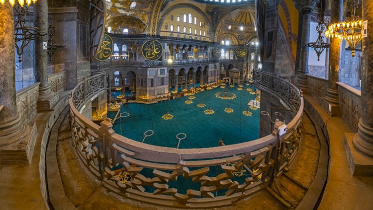 ayasofya-1.jpg