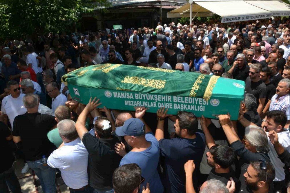 Manisa'nın tanınmış restoran işletmecilerinden Balık Keyfi'nin sahibi Serdar Kabaş’ın acı günü