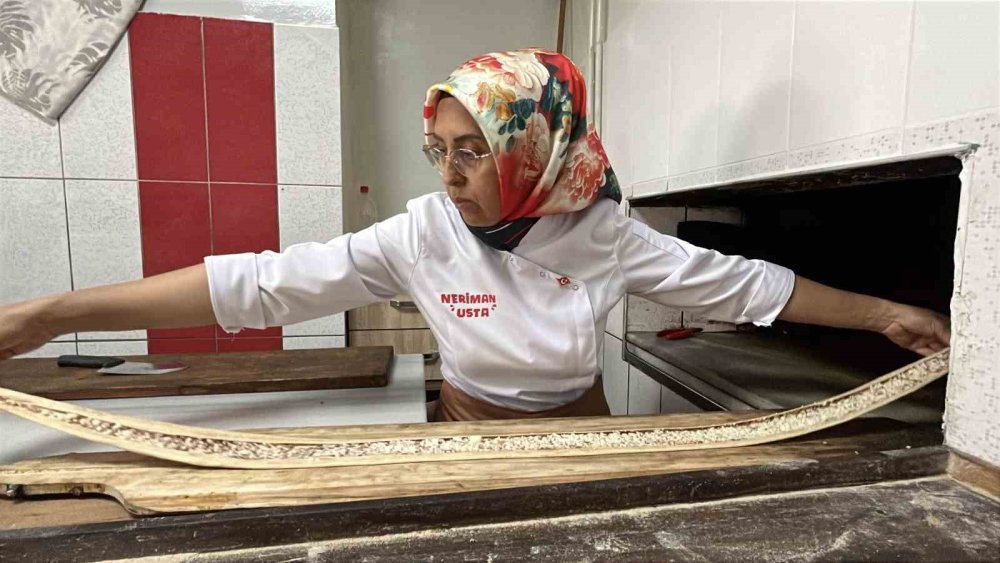 Konya’da etliekmeğe kadın eli