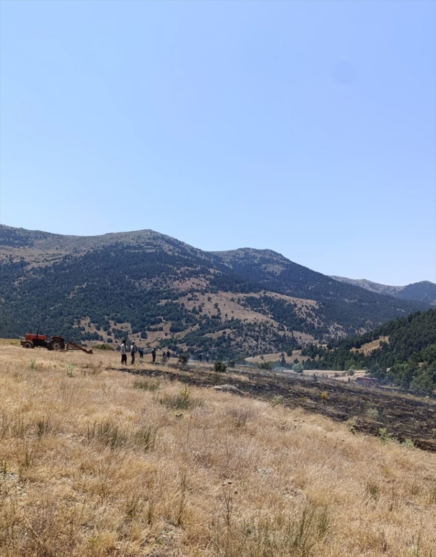 konyada-orman-yangini-cikti-ekipler-mudahale-ediyor-1-001.jpg