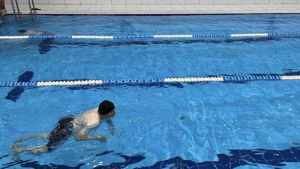 Havuzlardaki enfeksiyon tehlikesine dikkat