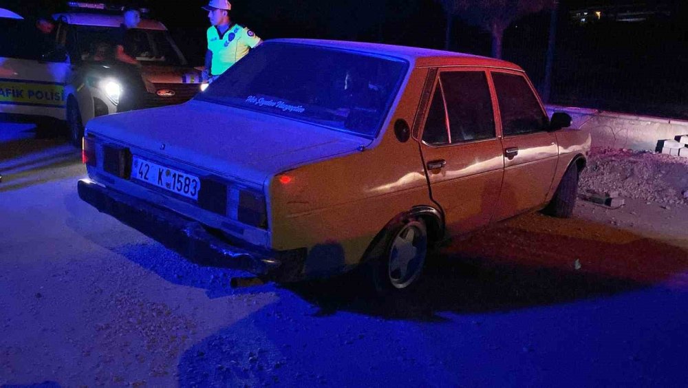 Konya'da gece yarısı kovalamaca! Ehliyetsiz sürücü drif atıp ortalığı birbirine kattı