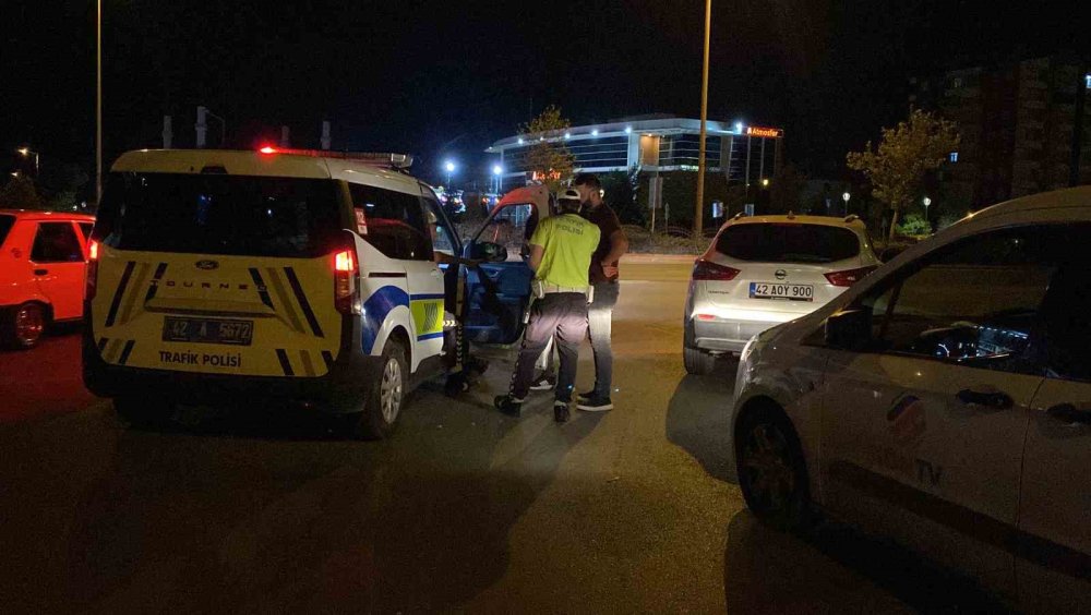 Konya'da "Alkollü değilim" diyen sürücü alkollü çıktı, ehliyetine el konuldu