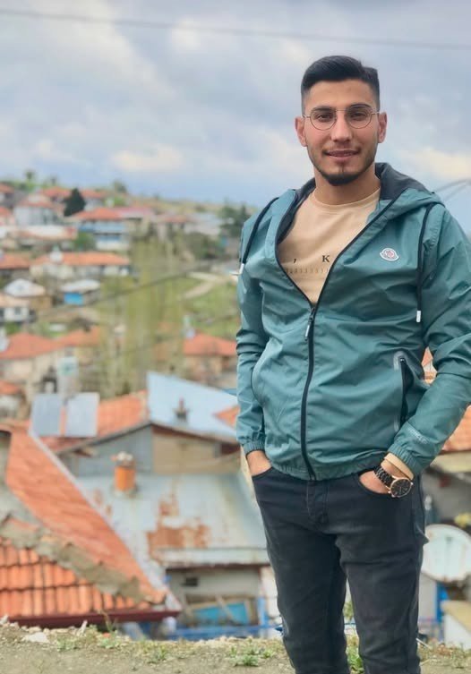 Serinlemek için girdiği nehirde boğuldu