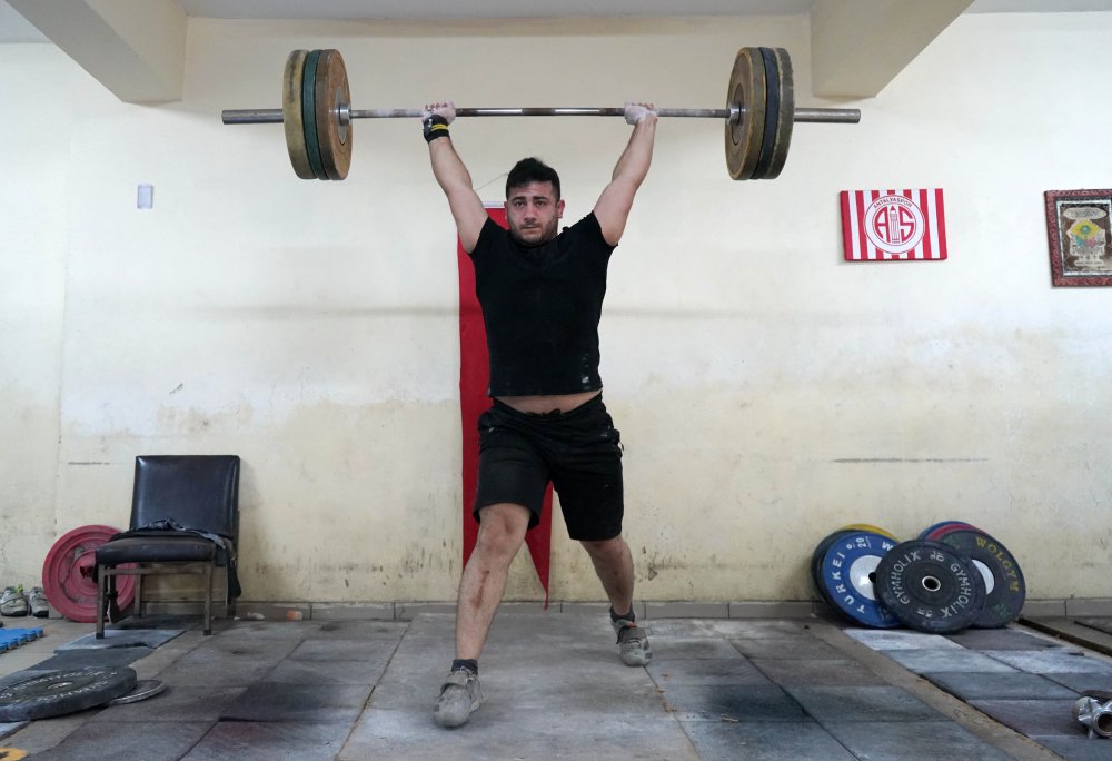 Okul salonundan Türkiye şampiyonluğuna