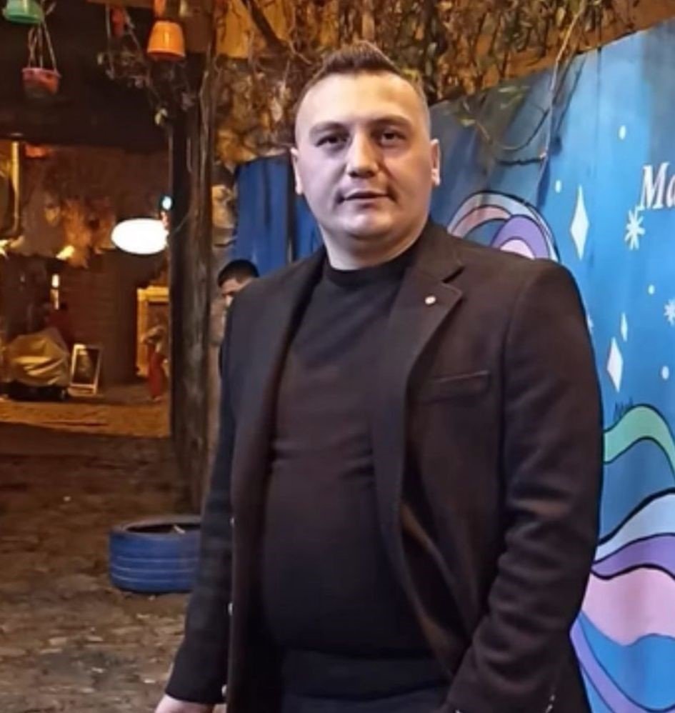 Emekli olduğu gün kazada hayatını kaybetti