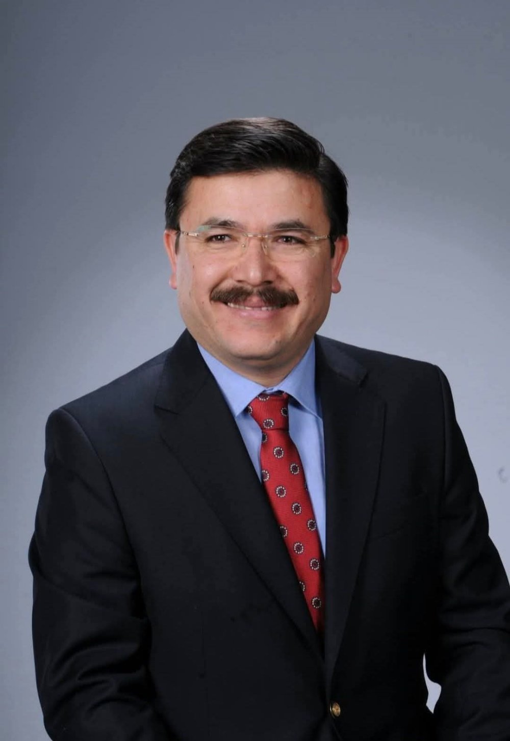 Eski ilçe başkanı kazada yaşamını yitirdi