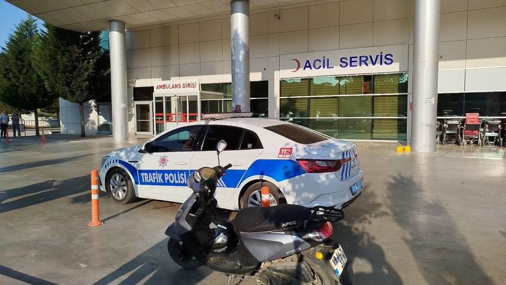 Evinin önünde tüfekli saldırıya uğradı