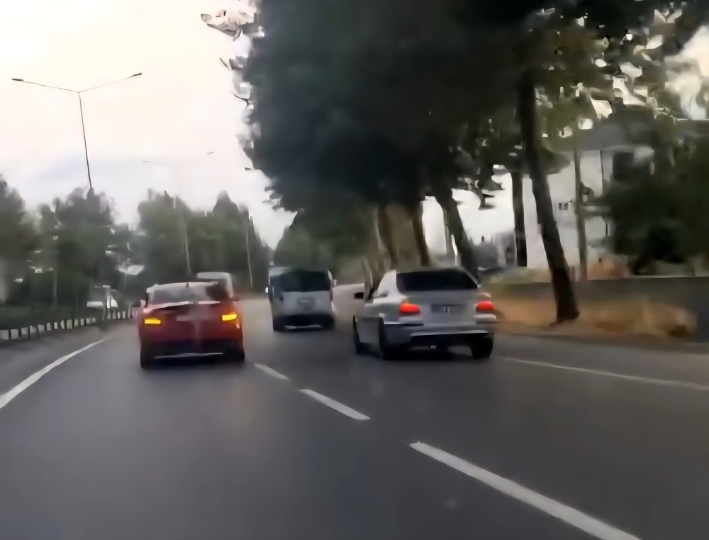 Düğün konvoyunda tehlikeli araç kullanan sürücüye 37 bin TL ceza