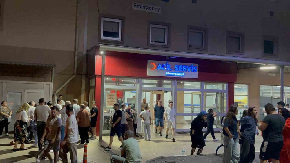 50 işçi zehirlendi