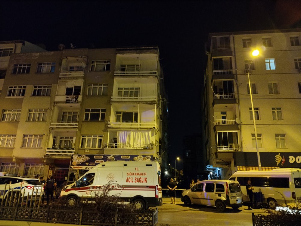 Eşini öldürüp, intihar etti