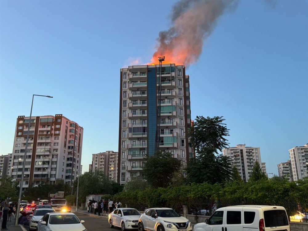 Anne ve 3 çocuğunun öldüğü yangında iddianame kabul edildi