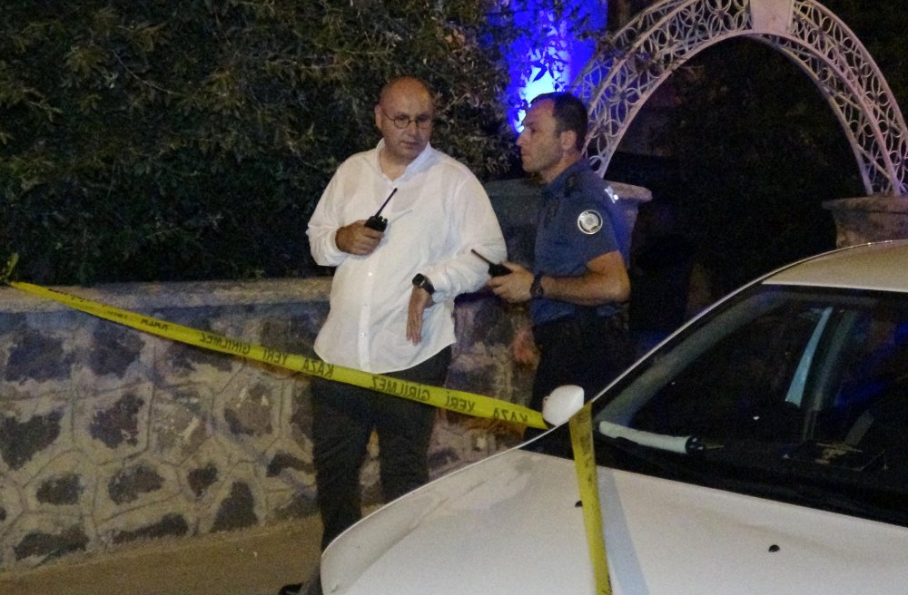 Bıçaklı kavga; 2 kardeşten 1'i öldü