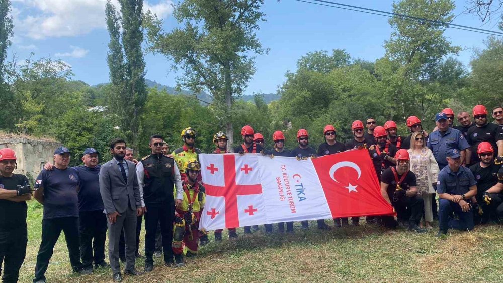 Konya İtfaiyesi Gürcistan’da!