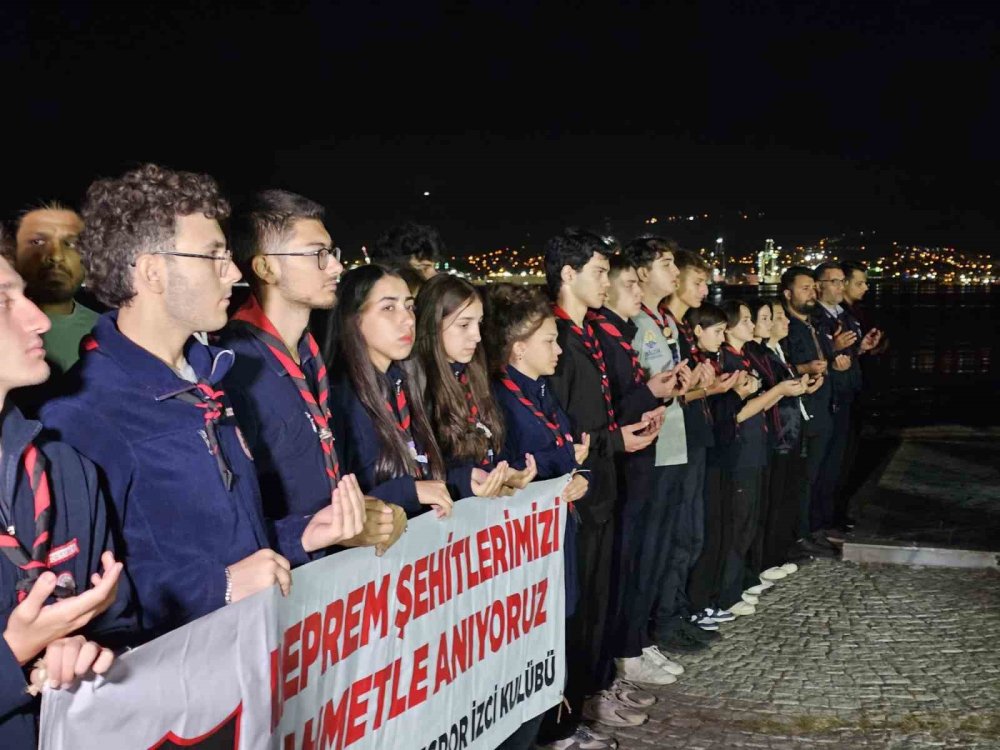 26 yıldır dinmeyen acı: Saat 03.02’de hayat durdu