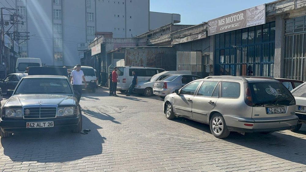 Konya'da otomobil tamirhanesinde palalı kavga! Ustanın parmağı koptu