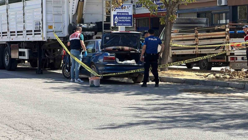 Konya'da cinayet... Husumetlisini öldürdü, bankadan para çekerken yakalandı