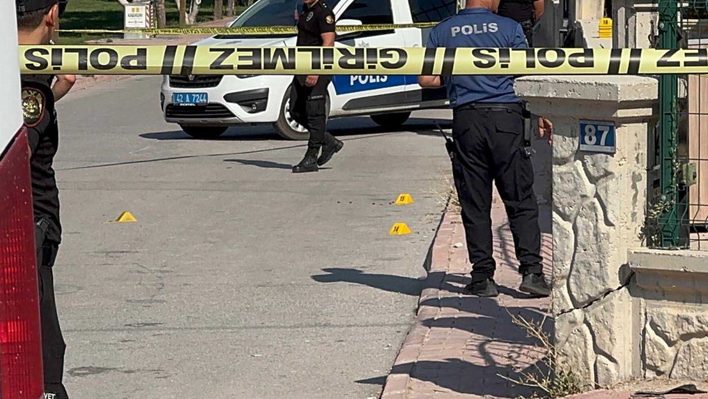Konya merkezde silahlı saldırı! Amca ve 11 yaşındaki yeğeni öldü