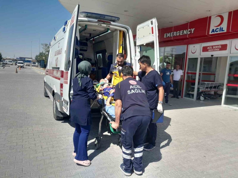 Konya’da otomobil ile kamyonet çarpıştı: 1 ölü, 5 yaralı