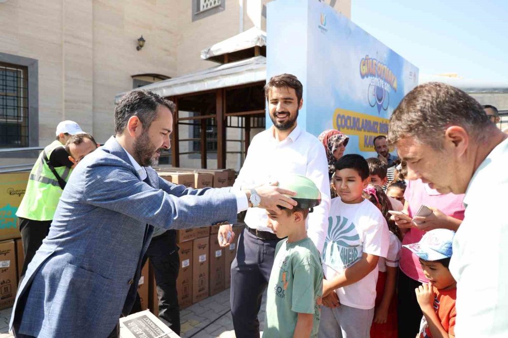 Konya'da bisiklet dağıtımı devam ediyor