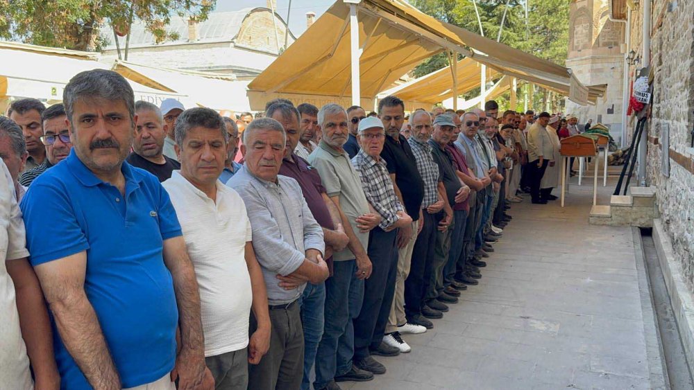 Feci kaza Konyalı aileye mezar oldu