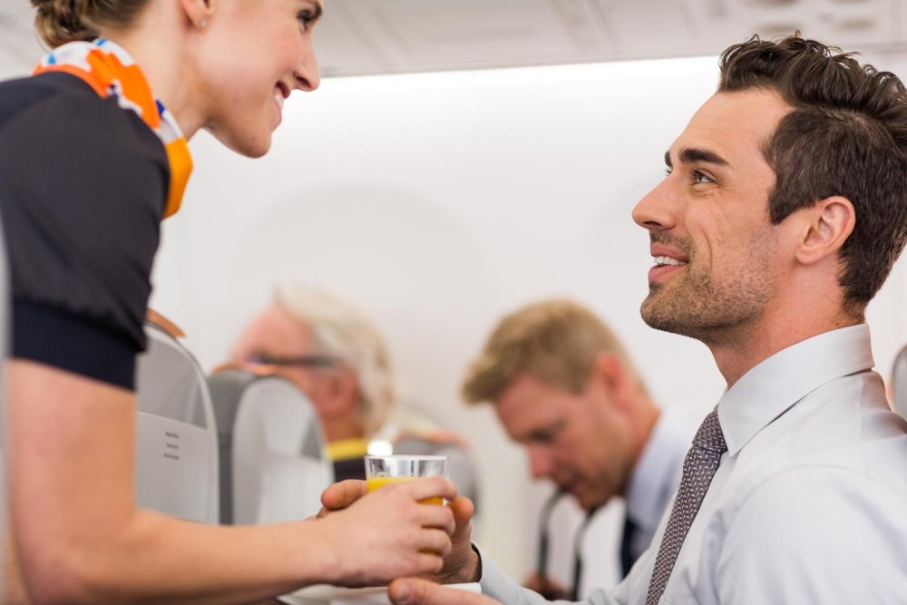 SunExpress, uçak içi menüsünü yeniledi! Vejetaryen ve vegan alternatifler bulunuyor