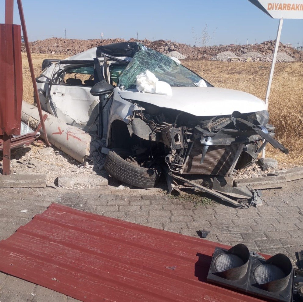 Ehliyetsiz sürücü dehşet saçtı: 1 ölü