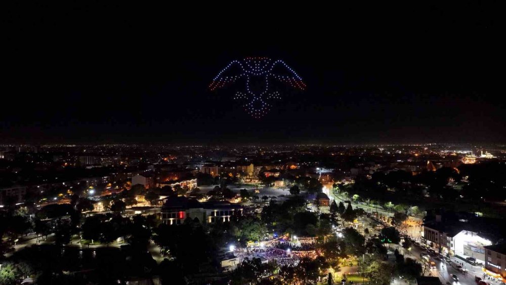 Konya'da ışıklar konuştu!