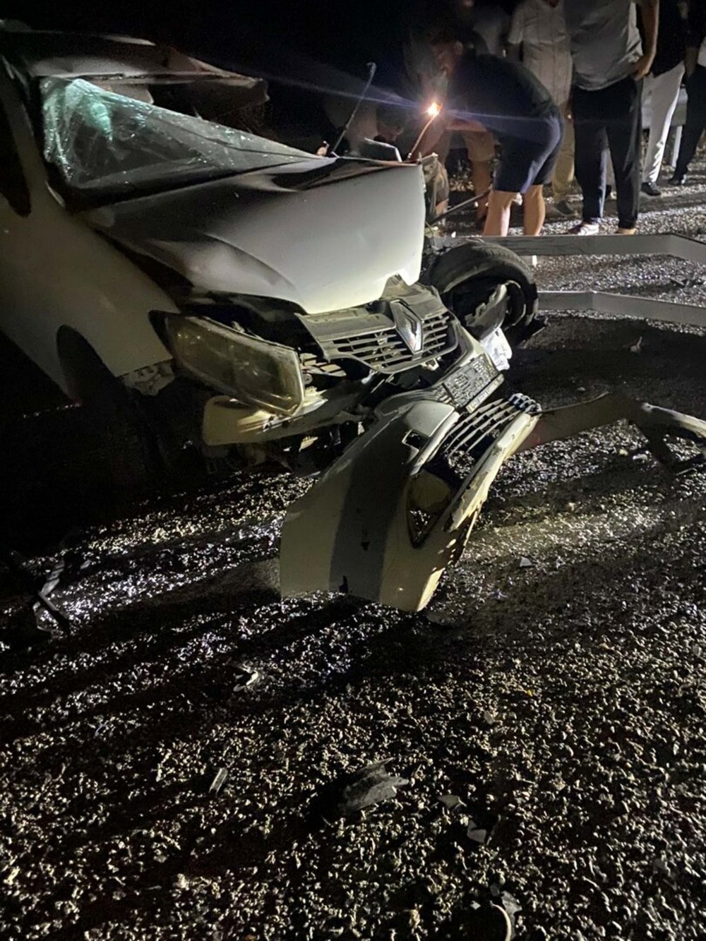 Muğla'da TIR'la çarpışan otomobilin sürücüsü öldü