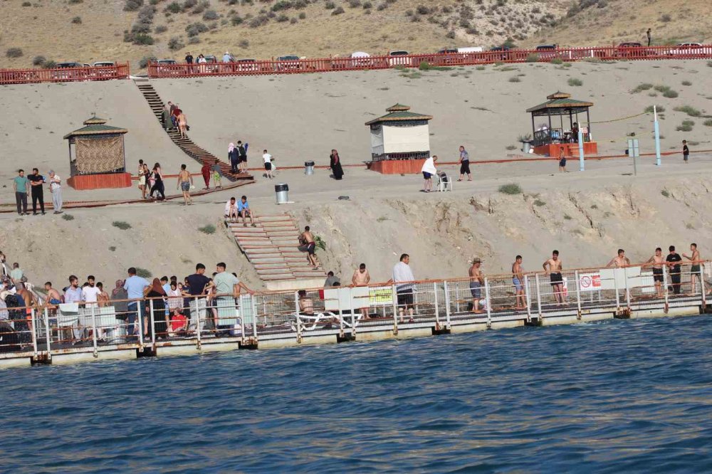 Konya'dan kareler... Sahilleri aratmadı