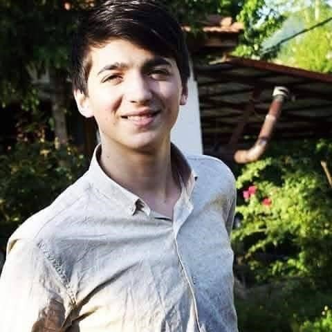 İnşaatta devrilen beton mikseri can aldı