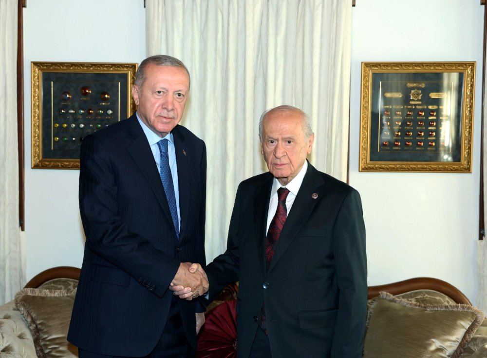 Cumhurbaşkanı Erdoğan, Bahçeli ile bir araya geldi