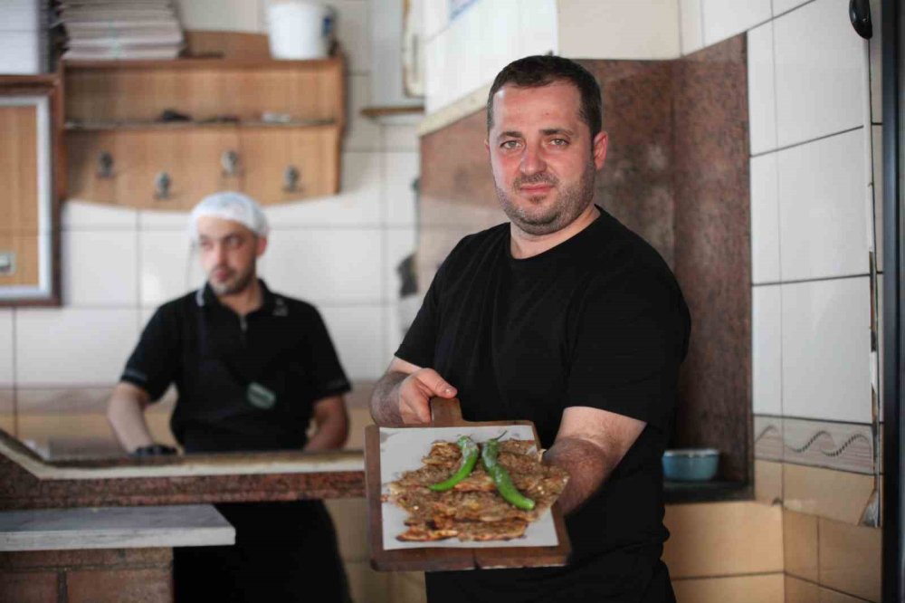 Milli maç için Konya'ya gelenlere ustalardan davet: Keyfini çıkarın