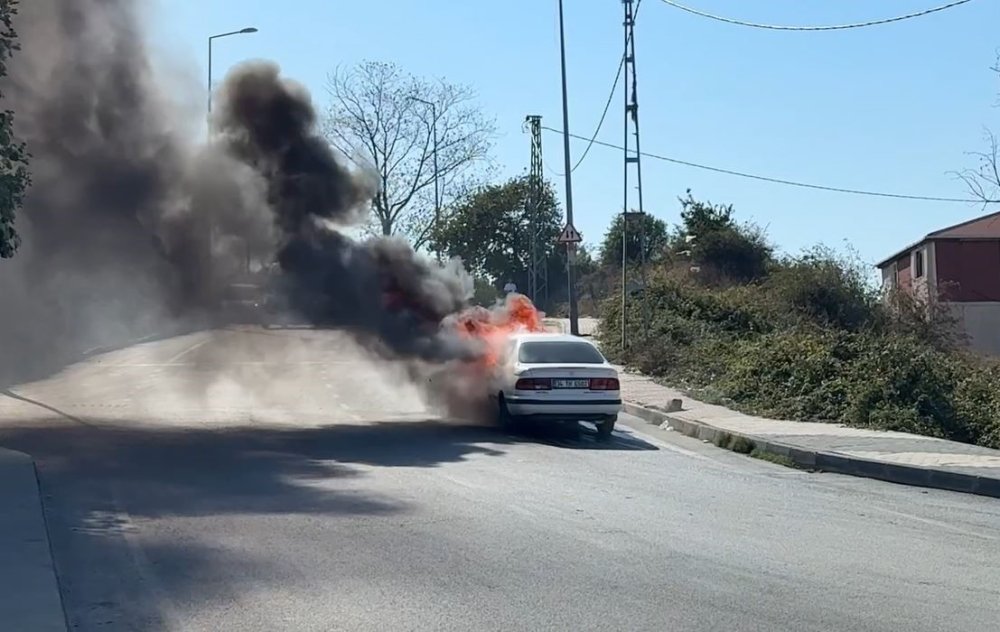 LPG’li otomobil alev alev yandı
