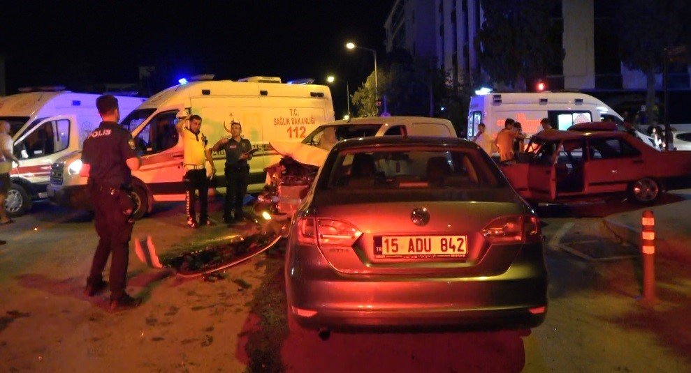 Feci kaza: 1 ölü 4 yaralı