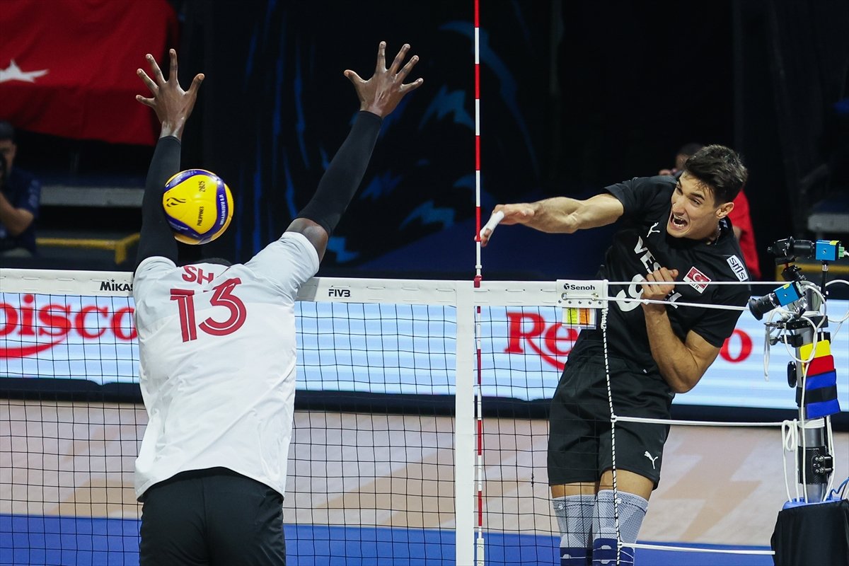 voleybol-erkekler-dunya-sampiyonasi-kanada-0-turkiye-3.jpg
