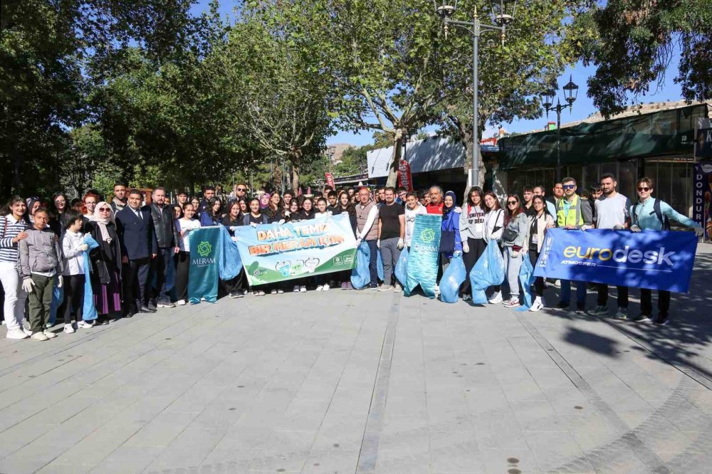 Meram’da anlamlı etkinliğe gençler yoğun ilgi gösterdi