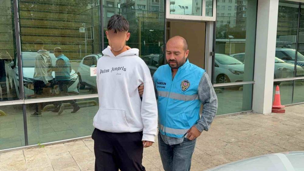 Yüzüğü zorla aldığı için tutuklandı