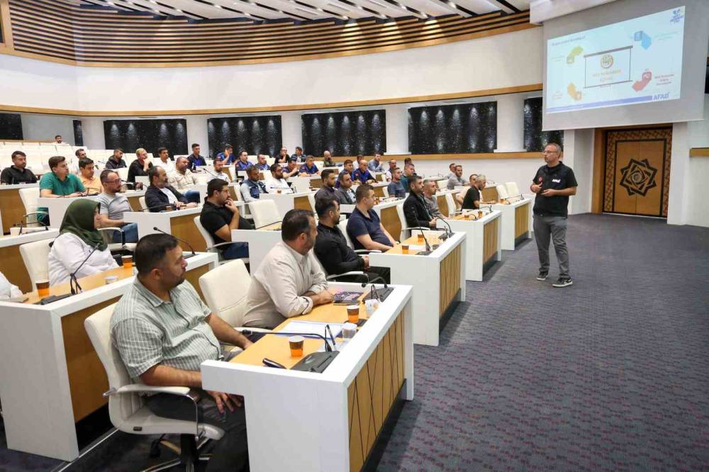Konya'da 70 kişilik MAK ekibi çalışmalarını sürdürüyor