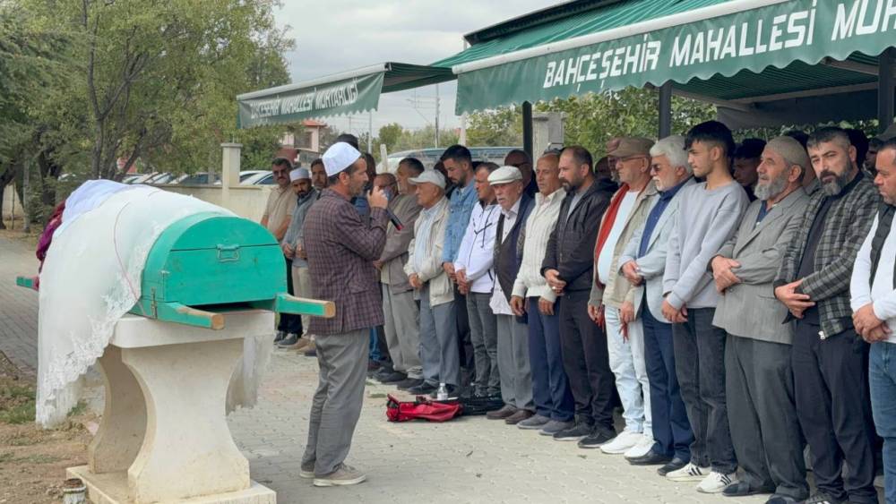 Konya'da kazada ölen genç kızla ilgili yürek yakan ayrıntı... Böyle uğurlandı