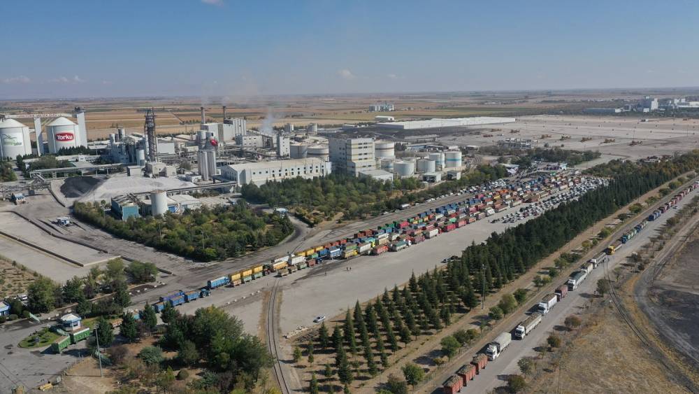 Konya Şeker'den üreticisine 544 milyonluk çifte avans