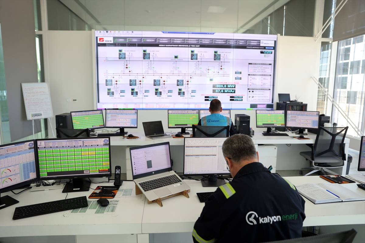 kalyon-karapinar-gunes-enerjisi-santrali-11.jpg